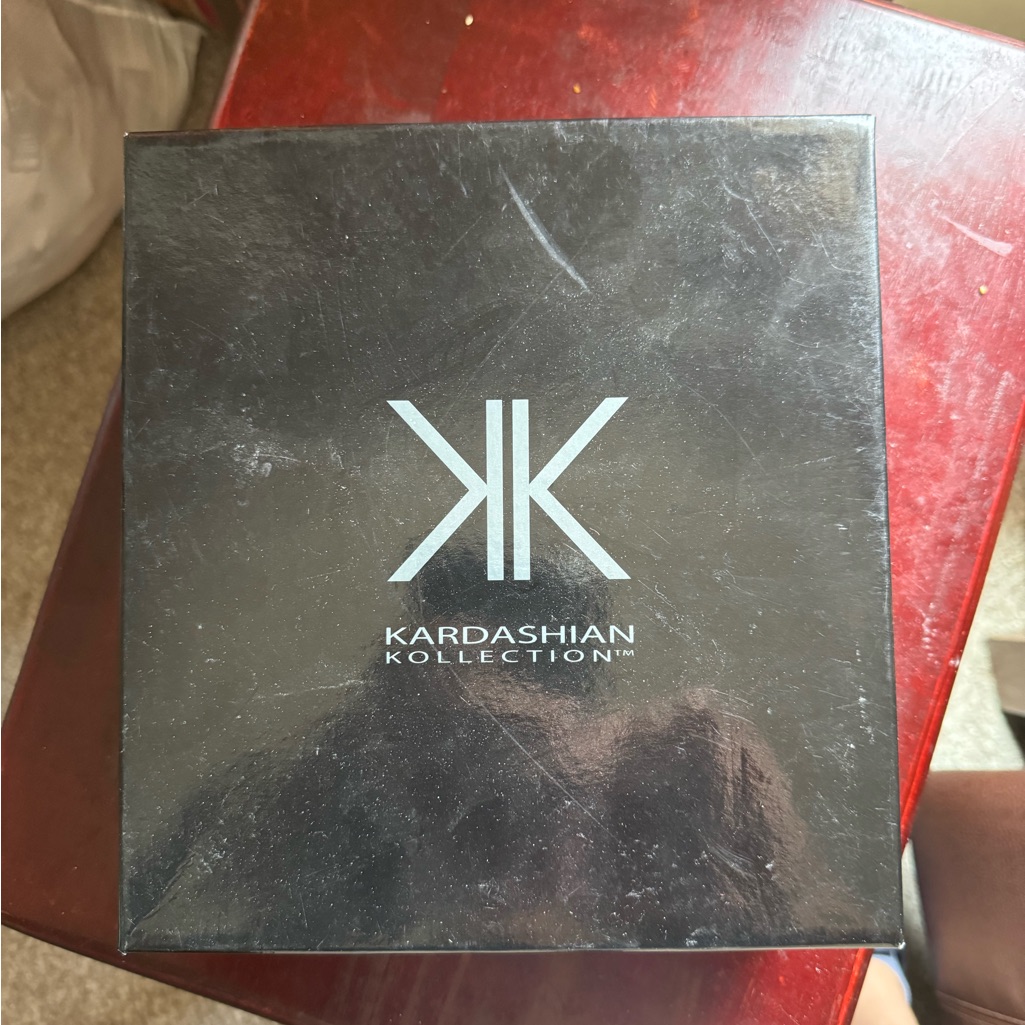 Brand Kardashian Kollection Cork Wedge Heel Size 7m Color Red Brand Kardashian Kollection Cork Wedge Heel Size 7m Color Red